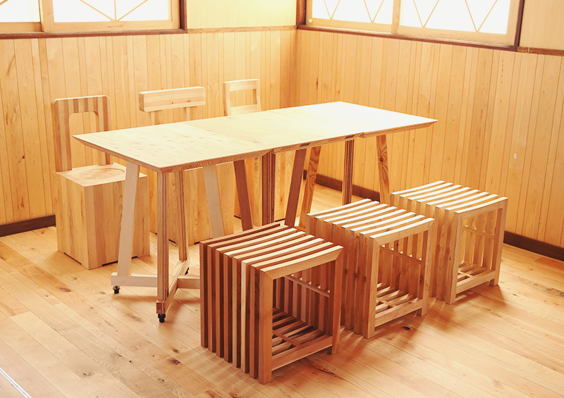 オリジナル家具（テーブルセット）