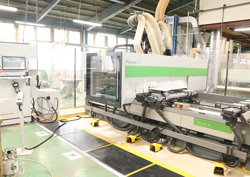 5軸NC加工機（コンソール型）